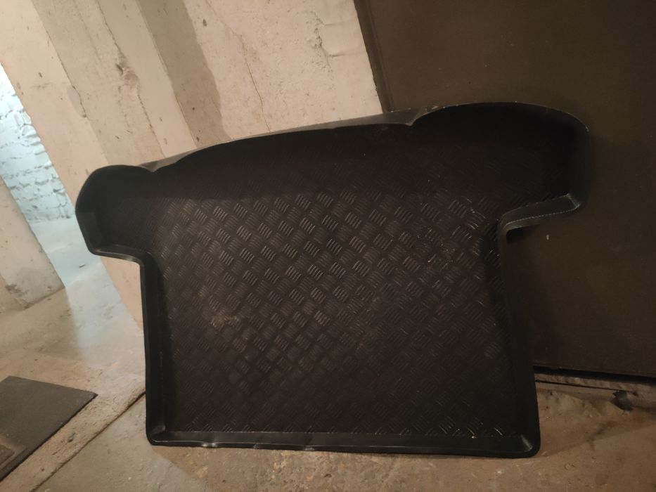 Mata do bagażnika