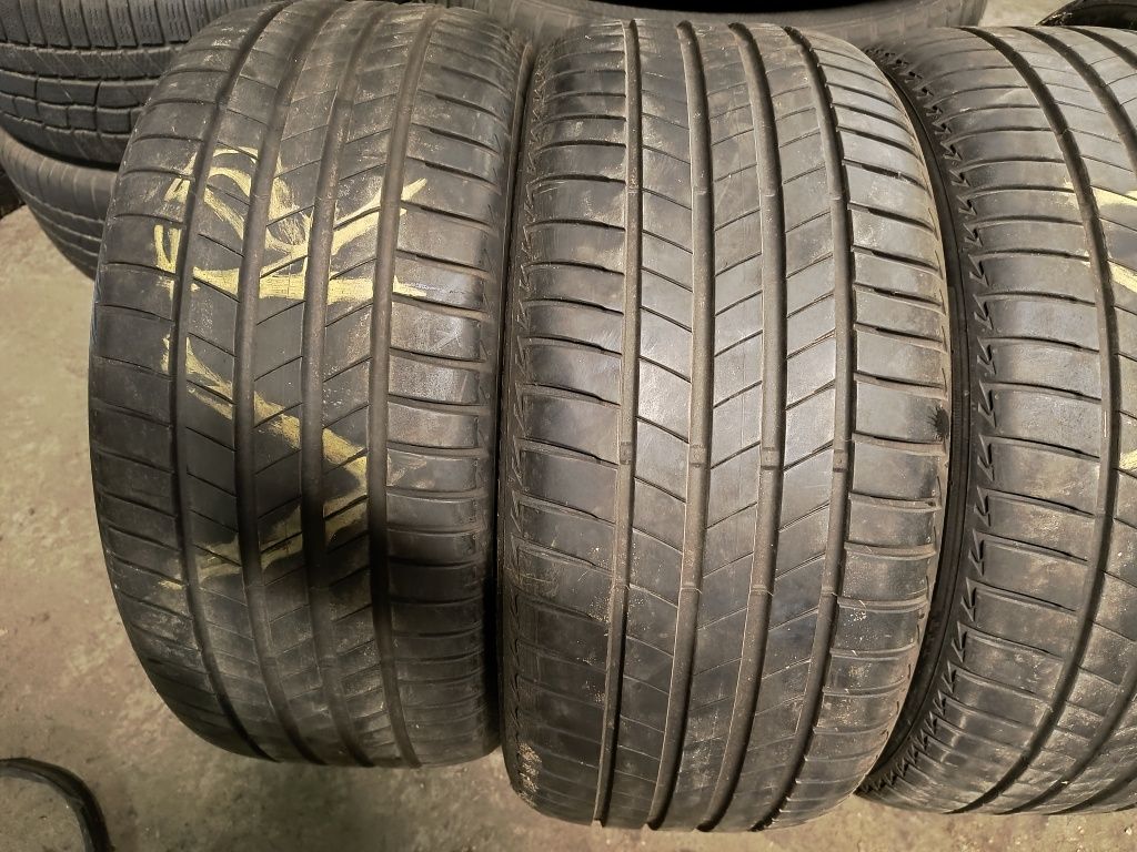 245/40/19 lato Bridgestone