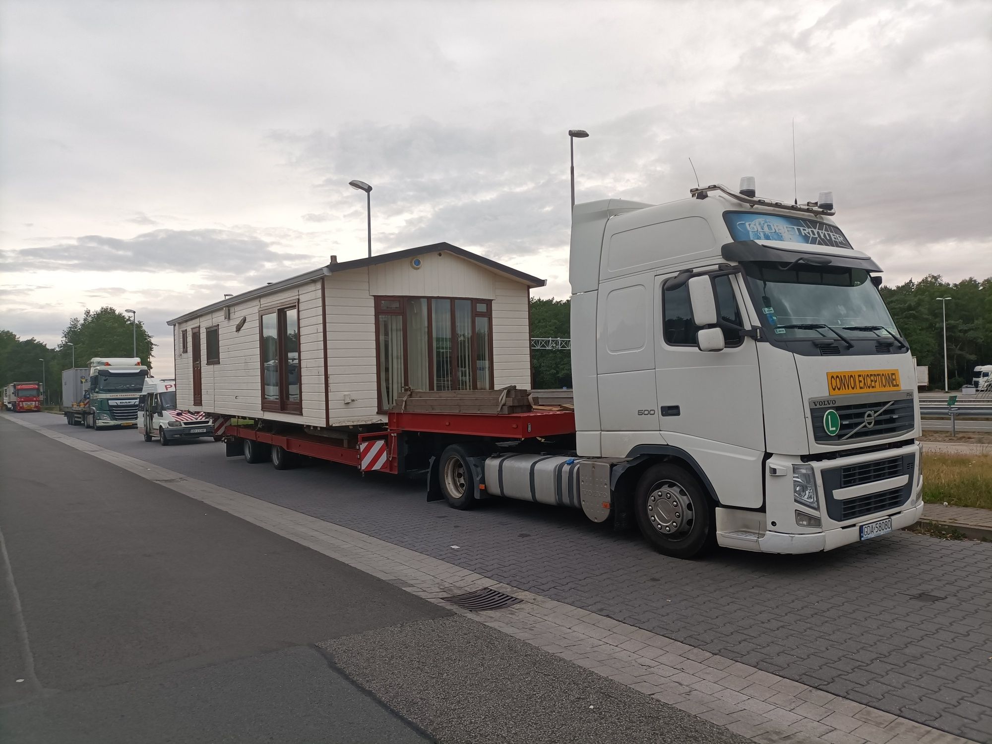 Transport domków Holenderskich Angielskich modułowych Kraj Zagranica