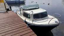 Łódź Kormoran 485 silnik Honda BF20 przyczepa pod łodziowa