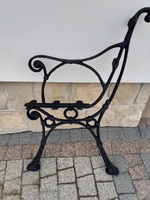 Noga na ławkę aluminiowa z podłokietnikiem wzór retro