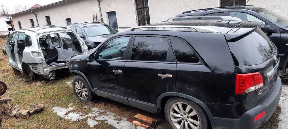 Розборка Шрот Kia Sorento 2002 - 2014 на запчастини в наявності