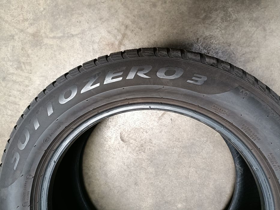 Opony zimowe Pirelli Winter Sottozero 3 AO 235/55R18 104H