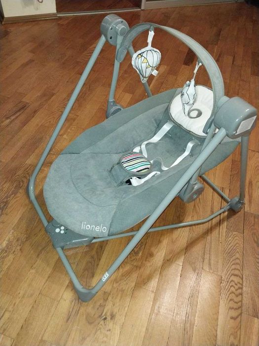 Дитяча люлька,гойдалка