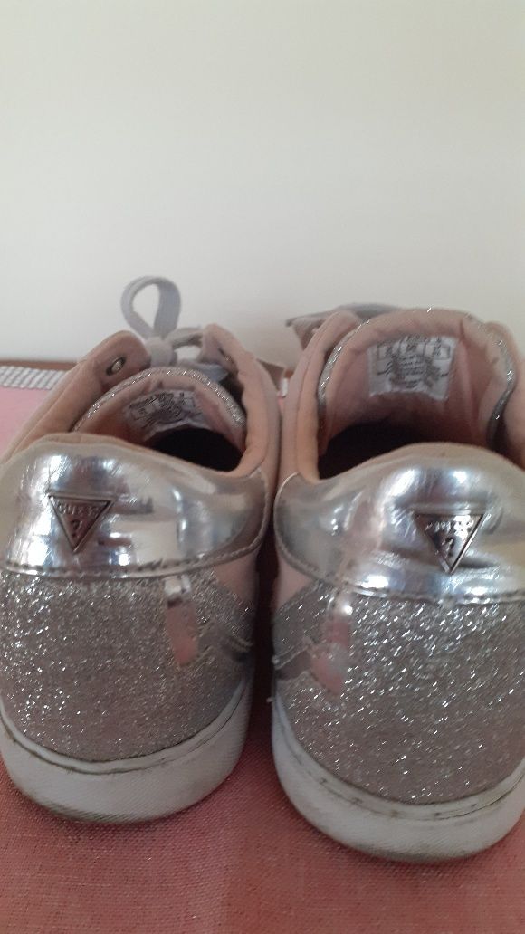 Buty trampki Guess 38. Dł.wkładki 25cm