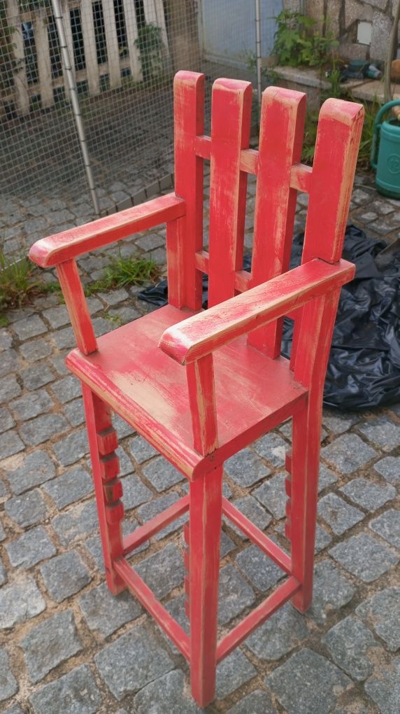 Cadeira de bebê madeira