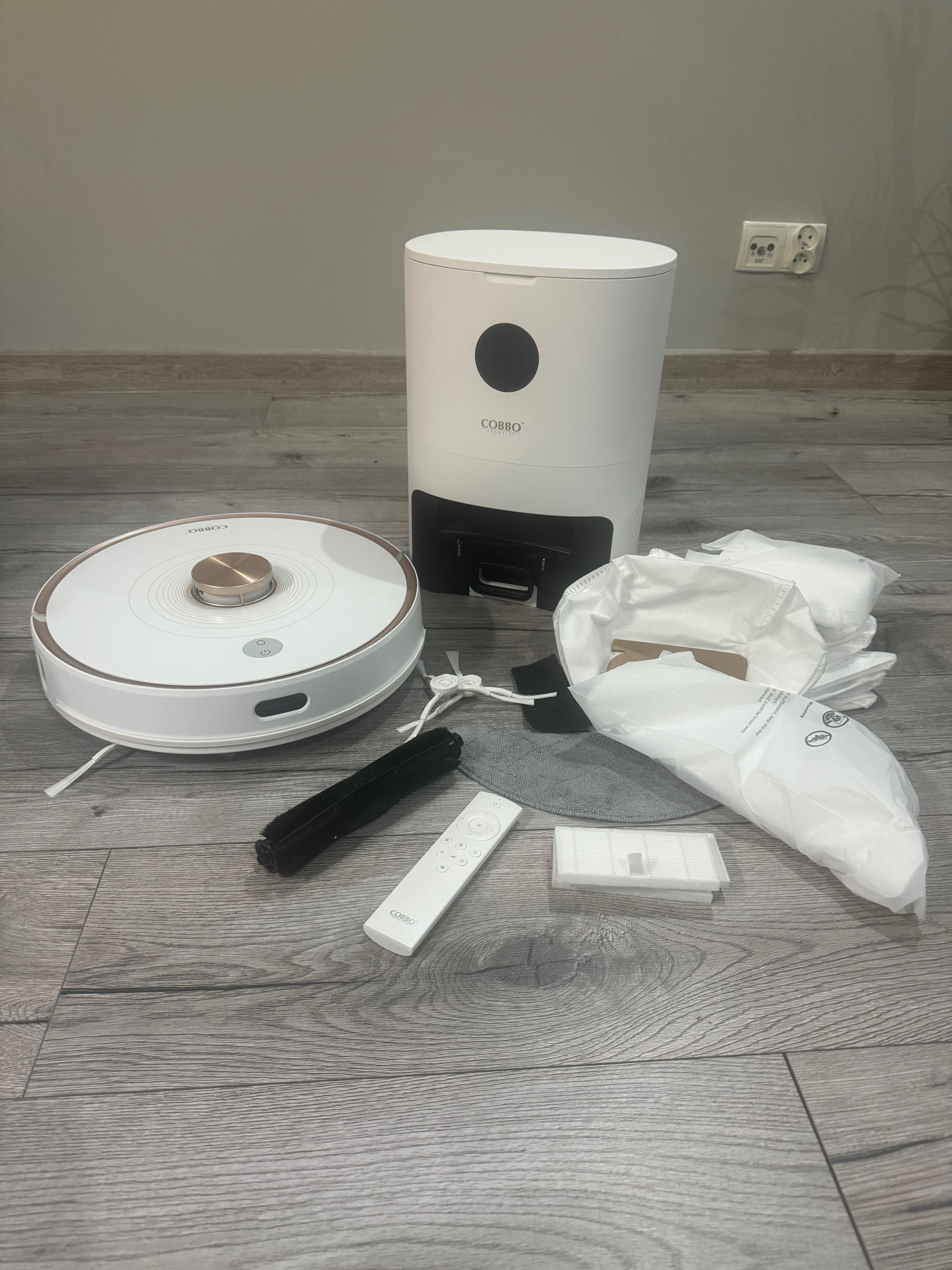 Sprzedam robota sprzątającego Cobbo Pro27 UV