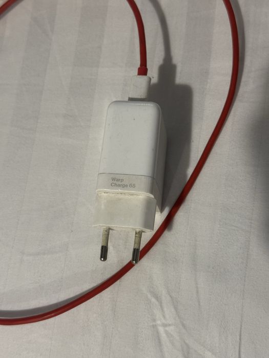 Зарядка Warp charge 65w OnePlus 8T
