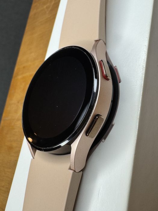 Zegarek Samsung Galaxy Watch 4 IDEALNY