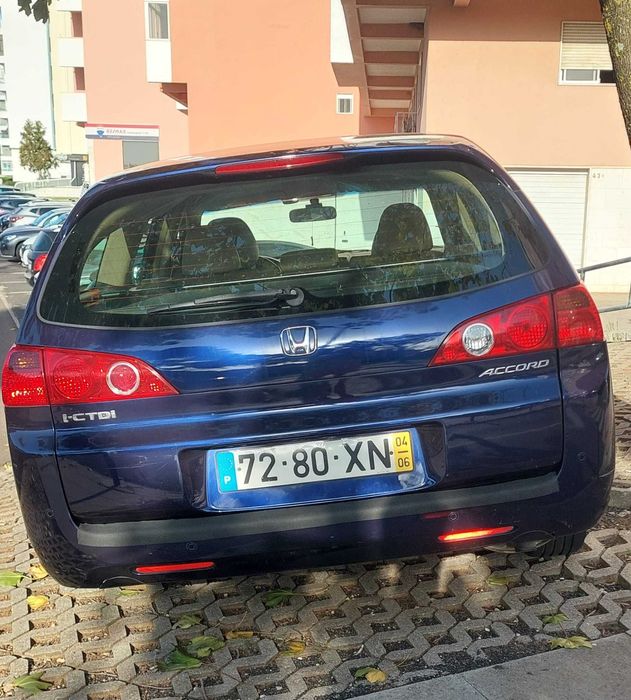 Honda Accord 2024 Azul – Excelente estado geral