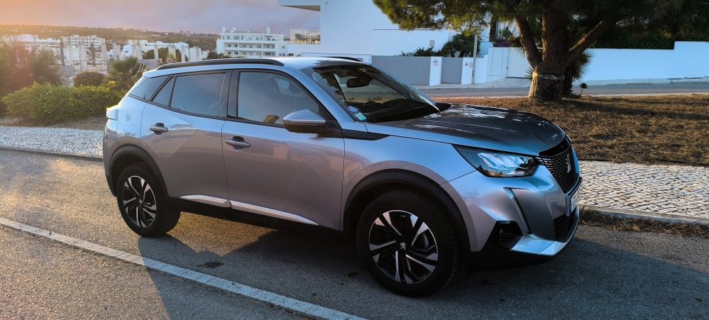 Peugeot 2008 Allure 130CV