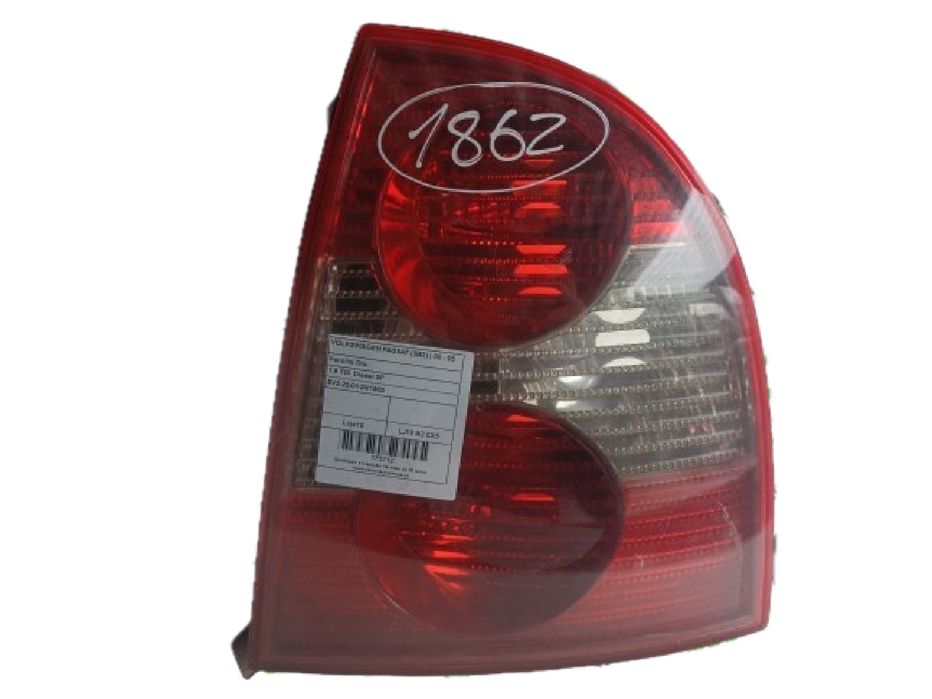 Farolim direito VOLKSWAGEN Passat (3B3)
