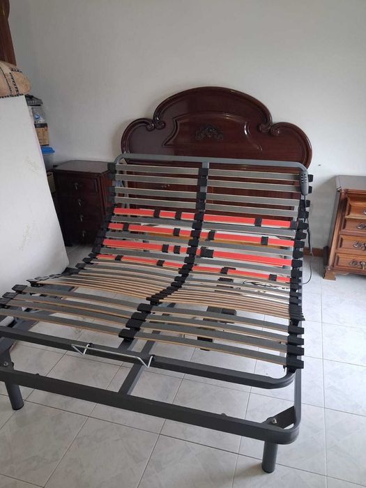 Vendo estrado elevatório eléctrico
