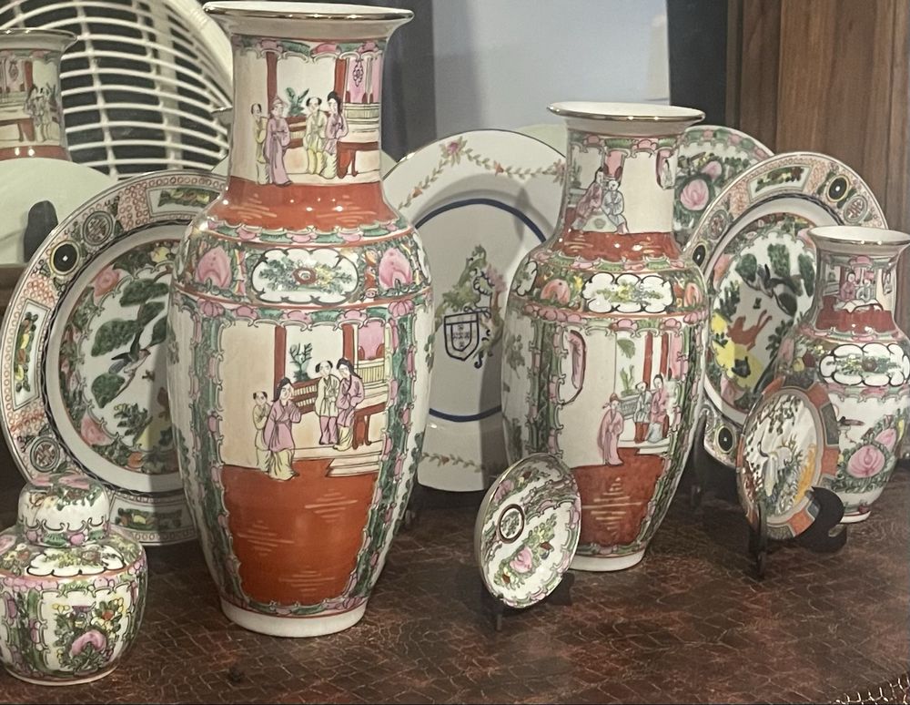 Loiça Chinesa , com 60 anos , originario da China