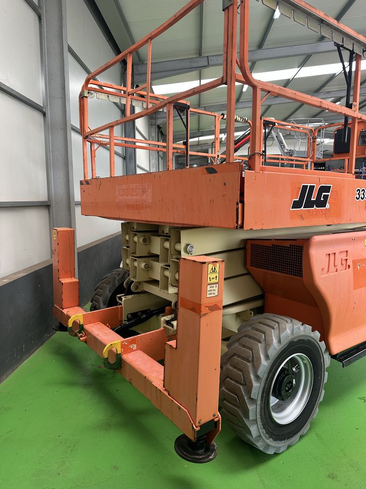 Aluguer de Plataforma elevatoria tesoura diesel