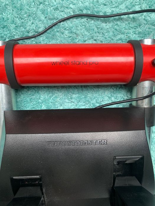 Kierownica THRUSTMASTER Ferrari 458 Spider Plus podstawka