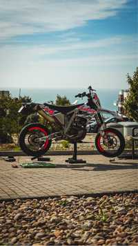 AJP PR5 2019 supermoto (tudo legal)