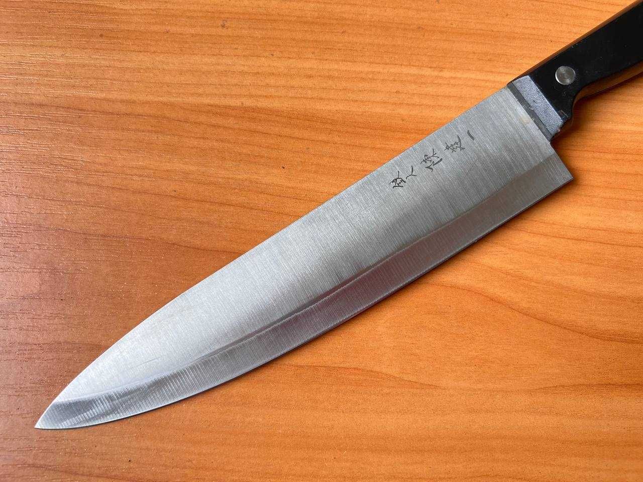 Кухонный японский Шеф-нож Гьюто