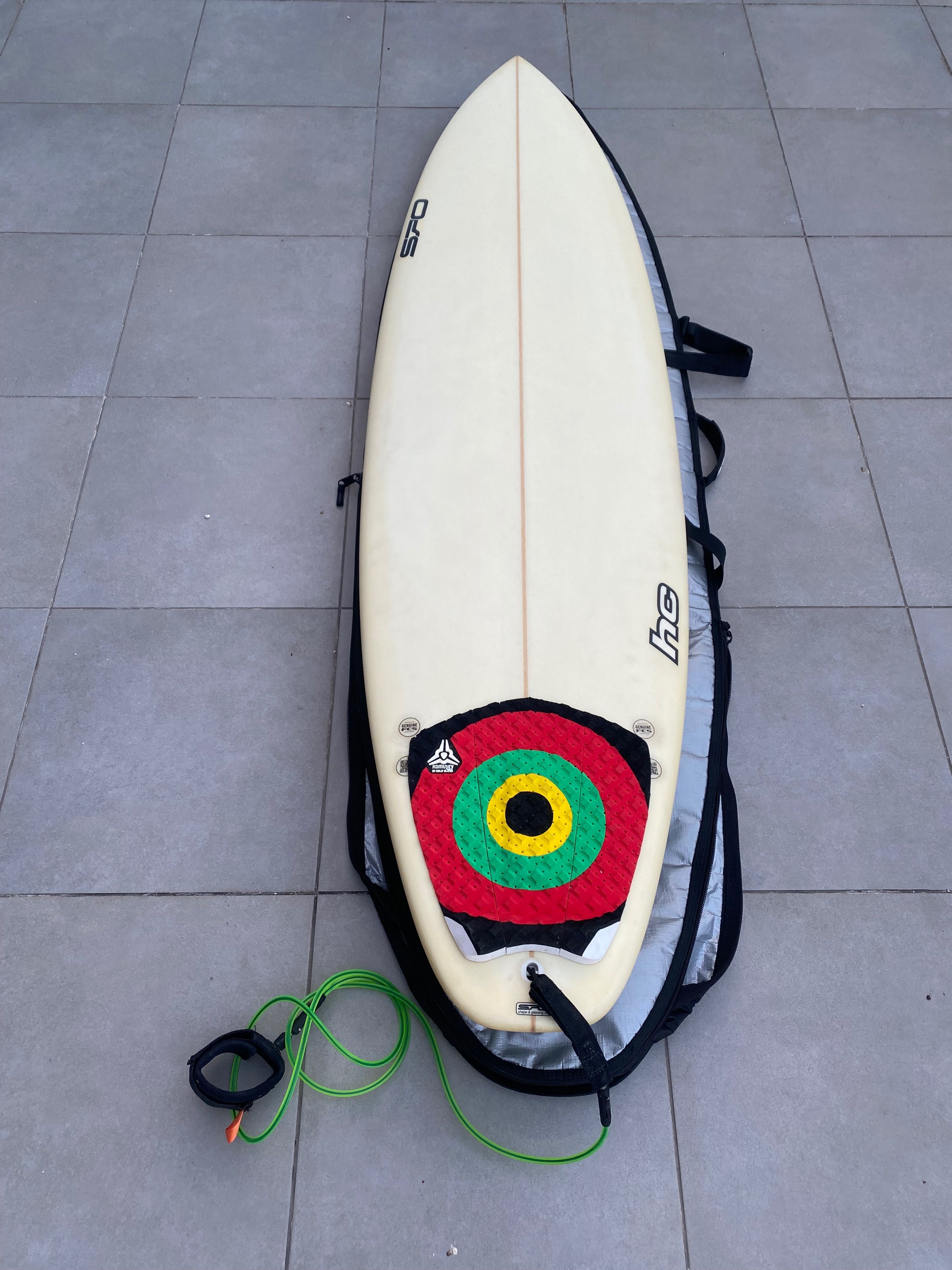 Vendo prancha surf - Leiria
Surf Board 6.8 Prancha SPO Hugo Cartaxana