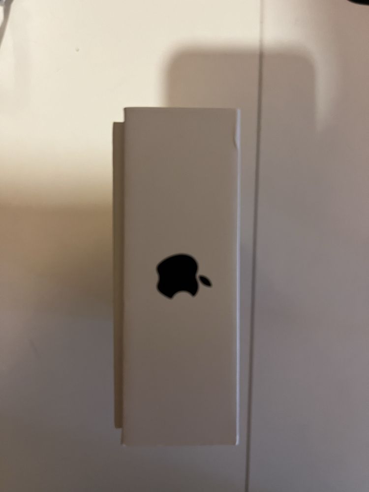 Caixa de iphone 12 mini