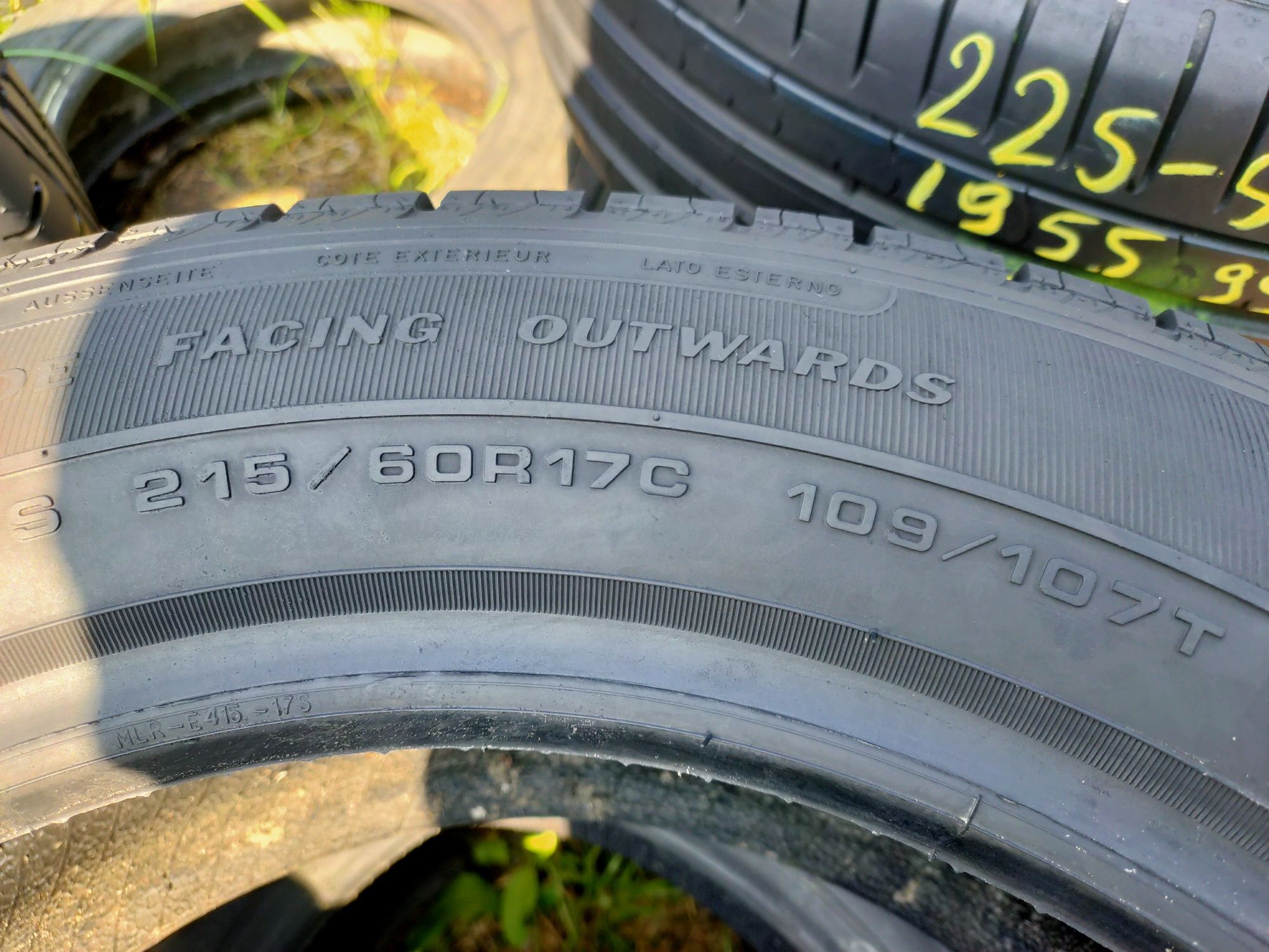 A17 1x215/60R17C GoodYear VectorCargo 2 2019r 8mm