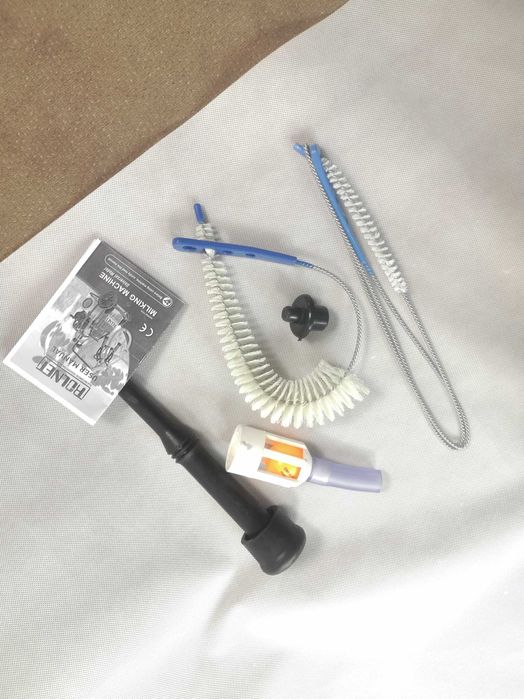 DOJARKA DLA KRÓW duża bańka 30L z tworzywa spożywczego ATEST.