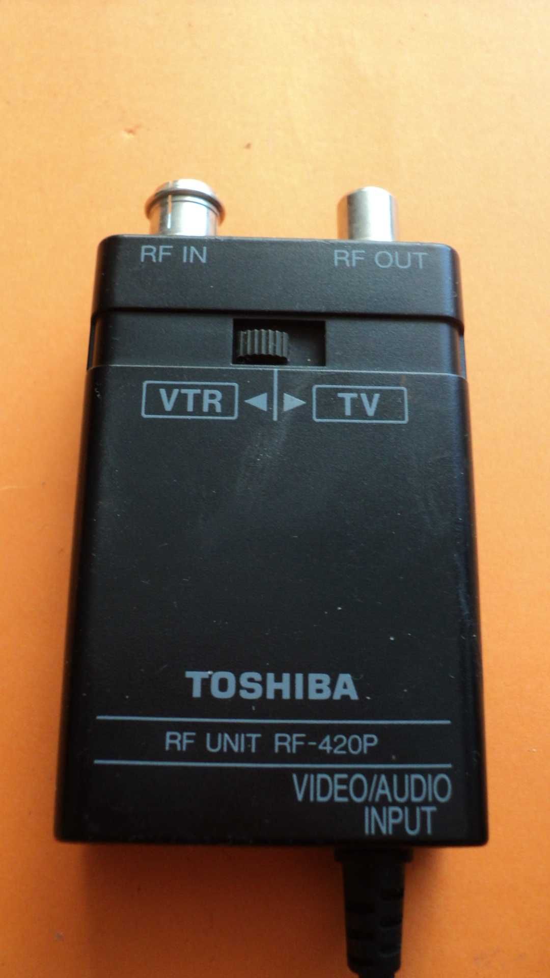 Toshiba wyjście audio -v ideo