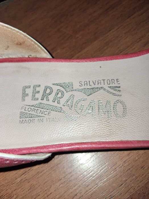 Salvatore Ferragamo мюлі черевики для літа шкіряні Італія