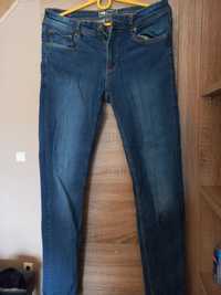 Spodnie jeans skinn fit