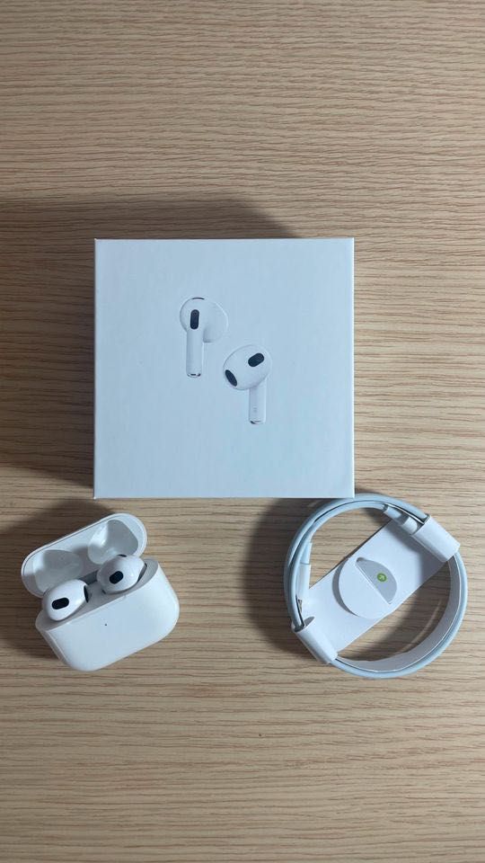 Продаю навушники Airpods 3 покоління з MagSafe