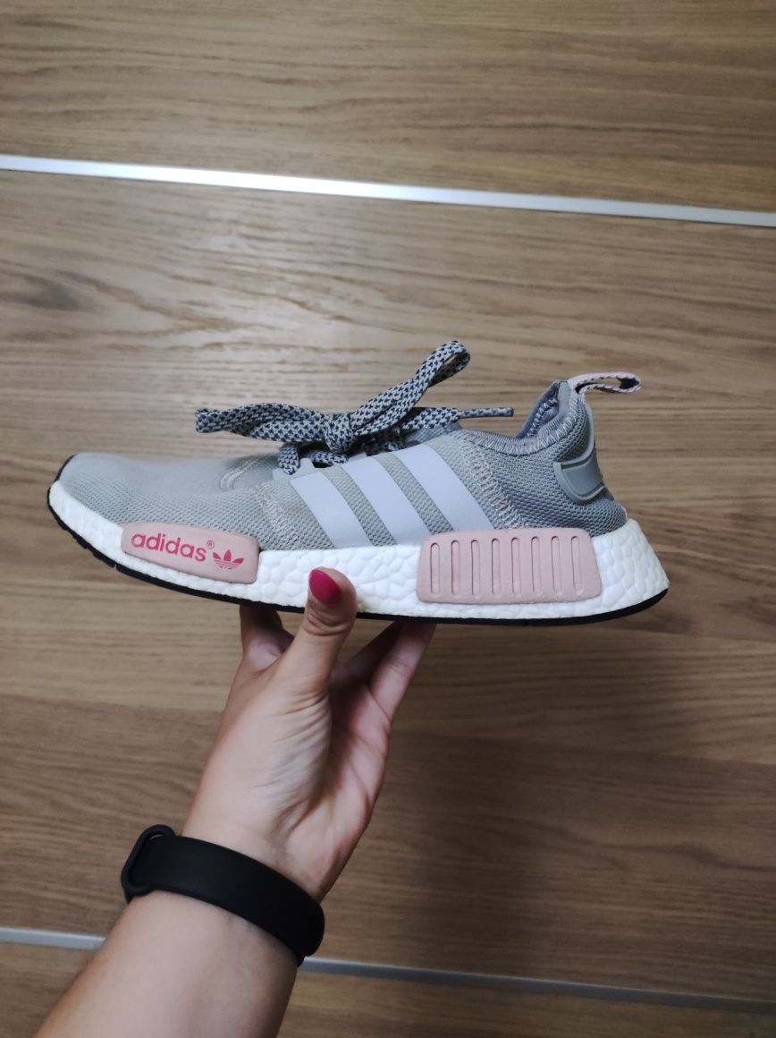 Sapatilhas Adidas NMD rosa