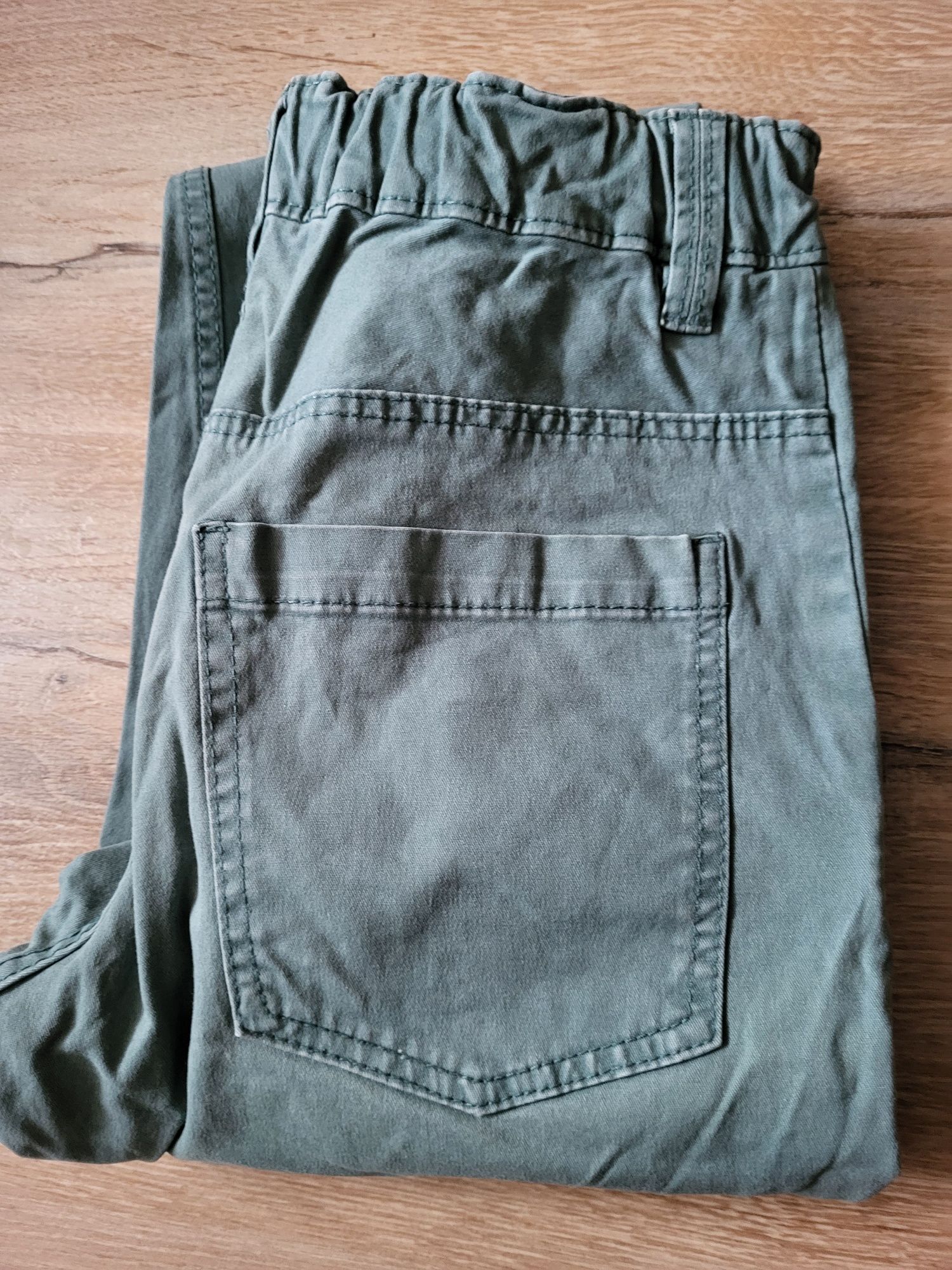 H&M spodnie rozmiar 152 cm