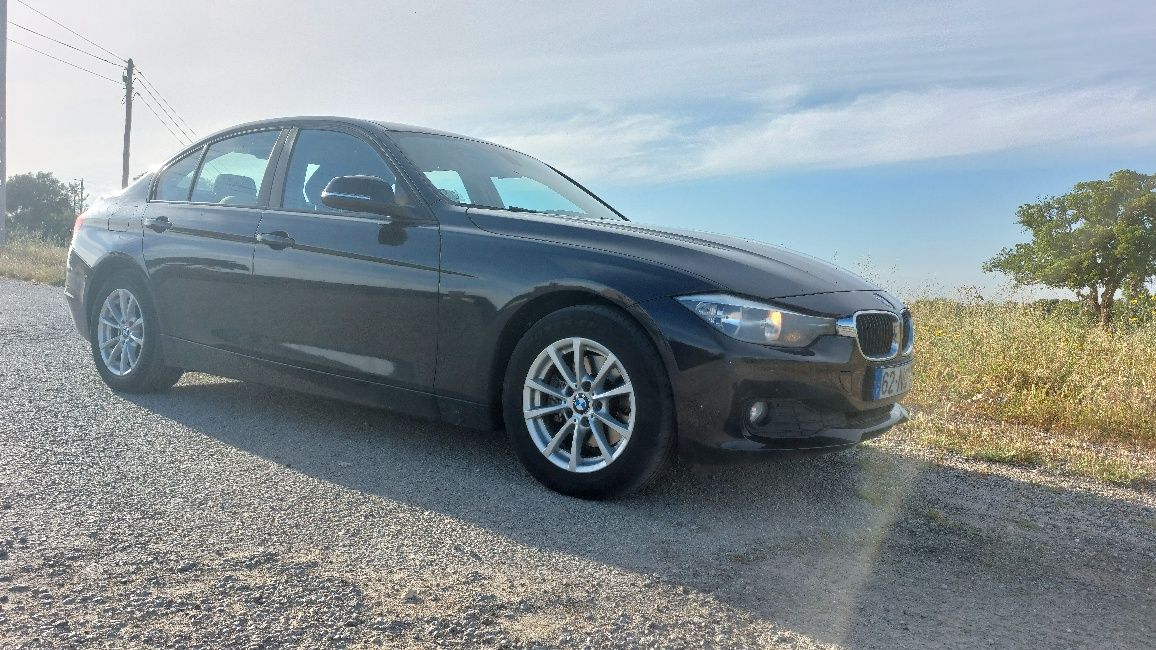 BMW 320D efficient dynamics