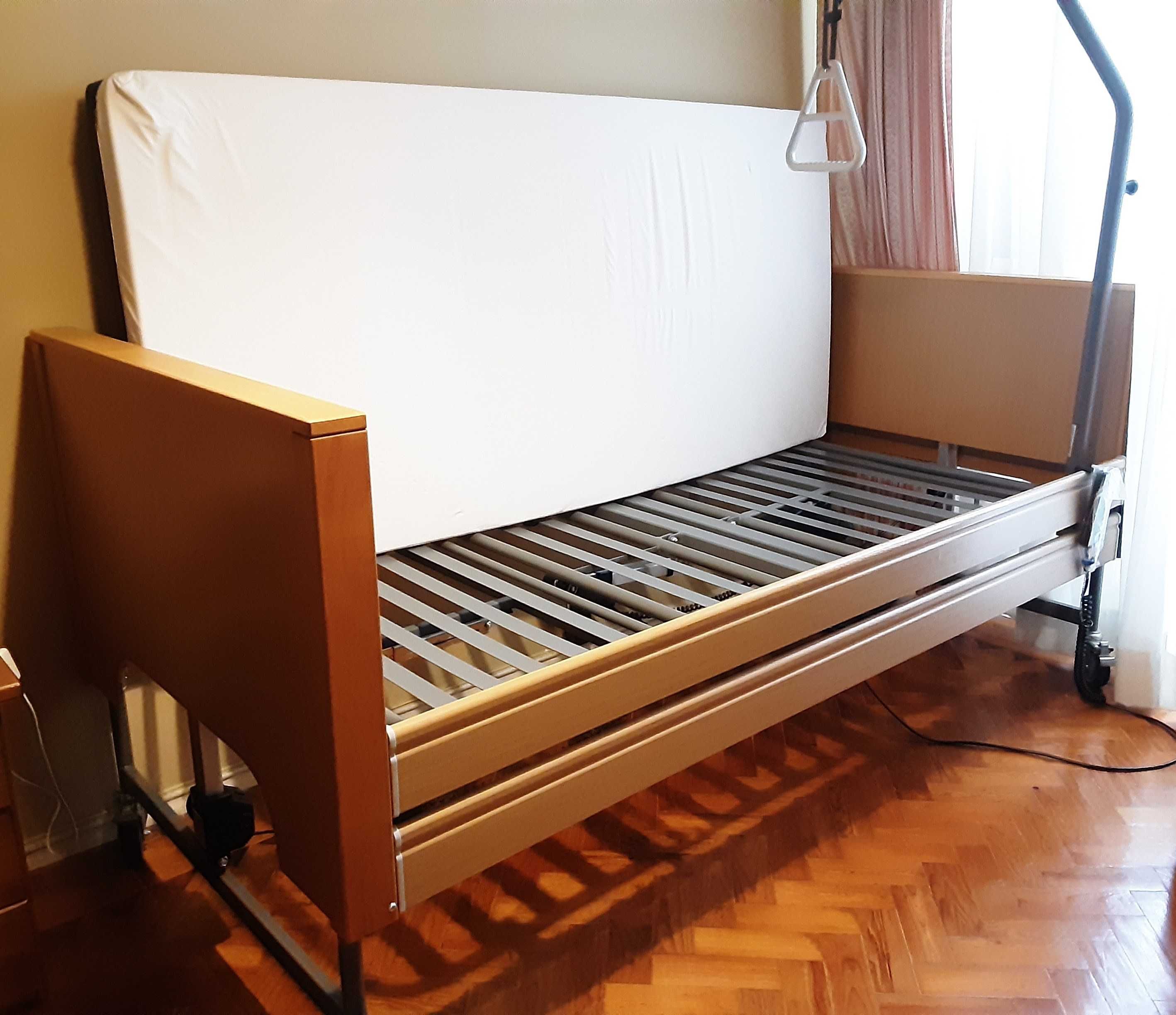 Cama Articulada e Elevatória Elétrica (+ Ofertas) - Como NOVA!