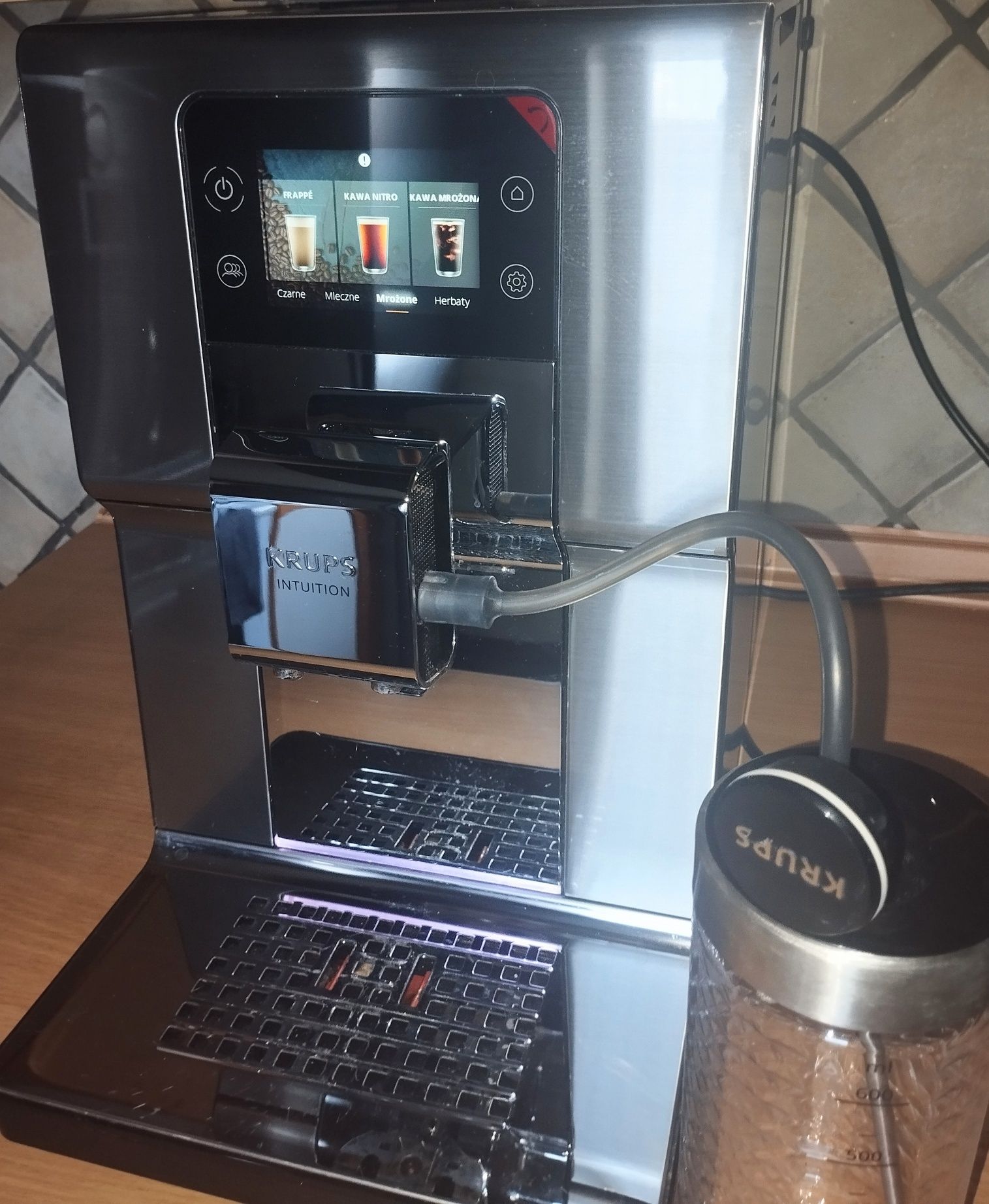Ekspres ciśnieniowy automatyczny Krups Intuition