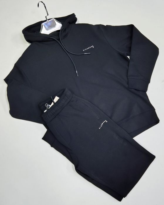 Спортивный костюм John Richmond