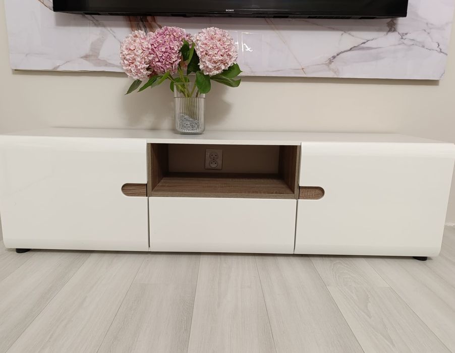 Szafka RTV Wójcik Linate