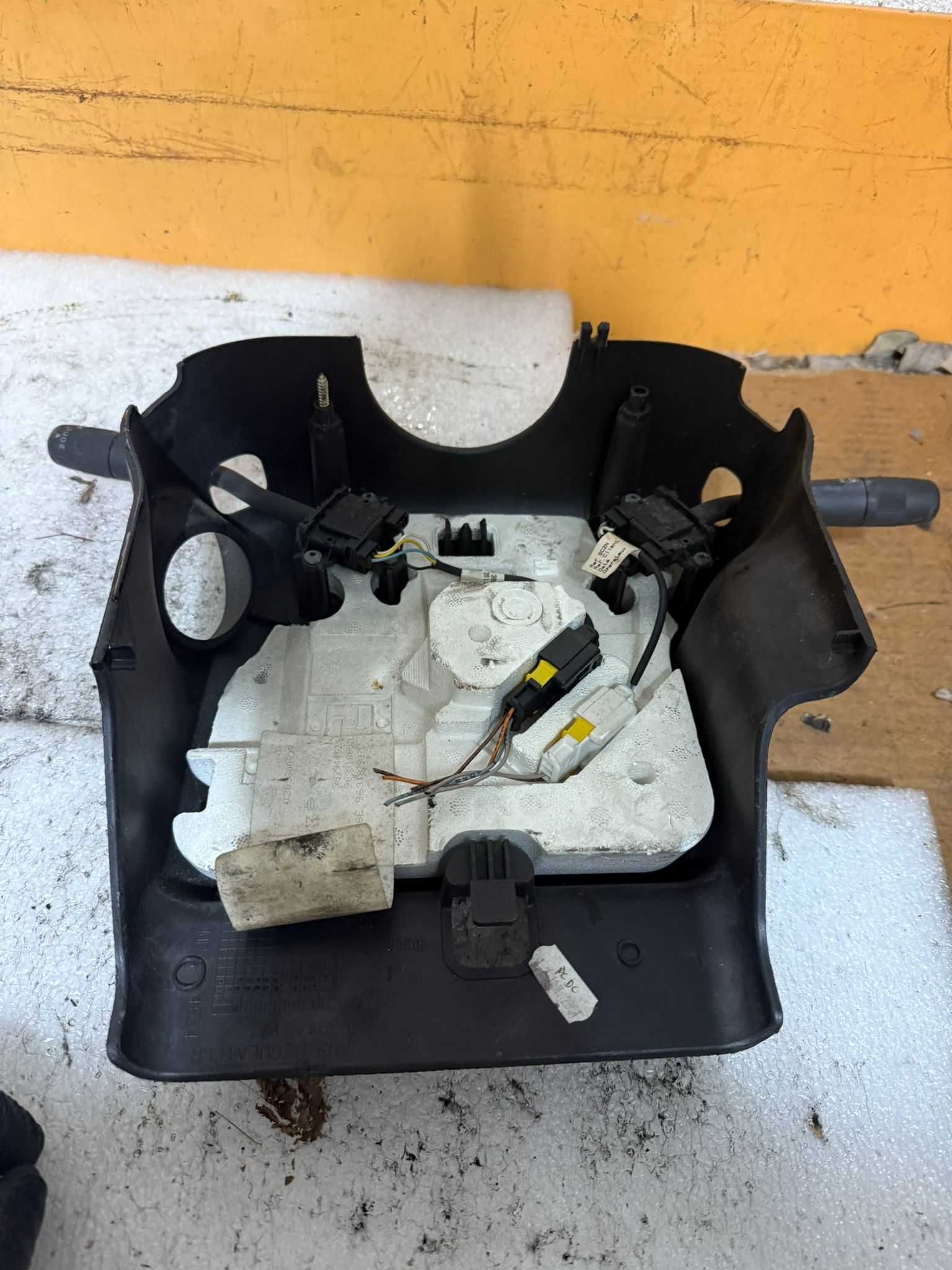 Capa de coluna de direção - PEUGEOT 607 - 96.294451.77