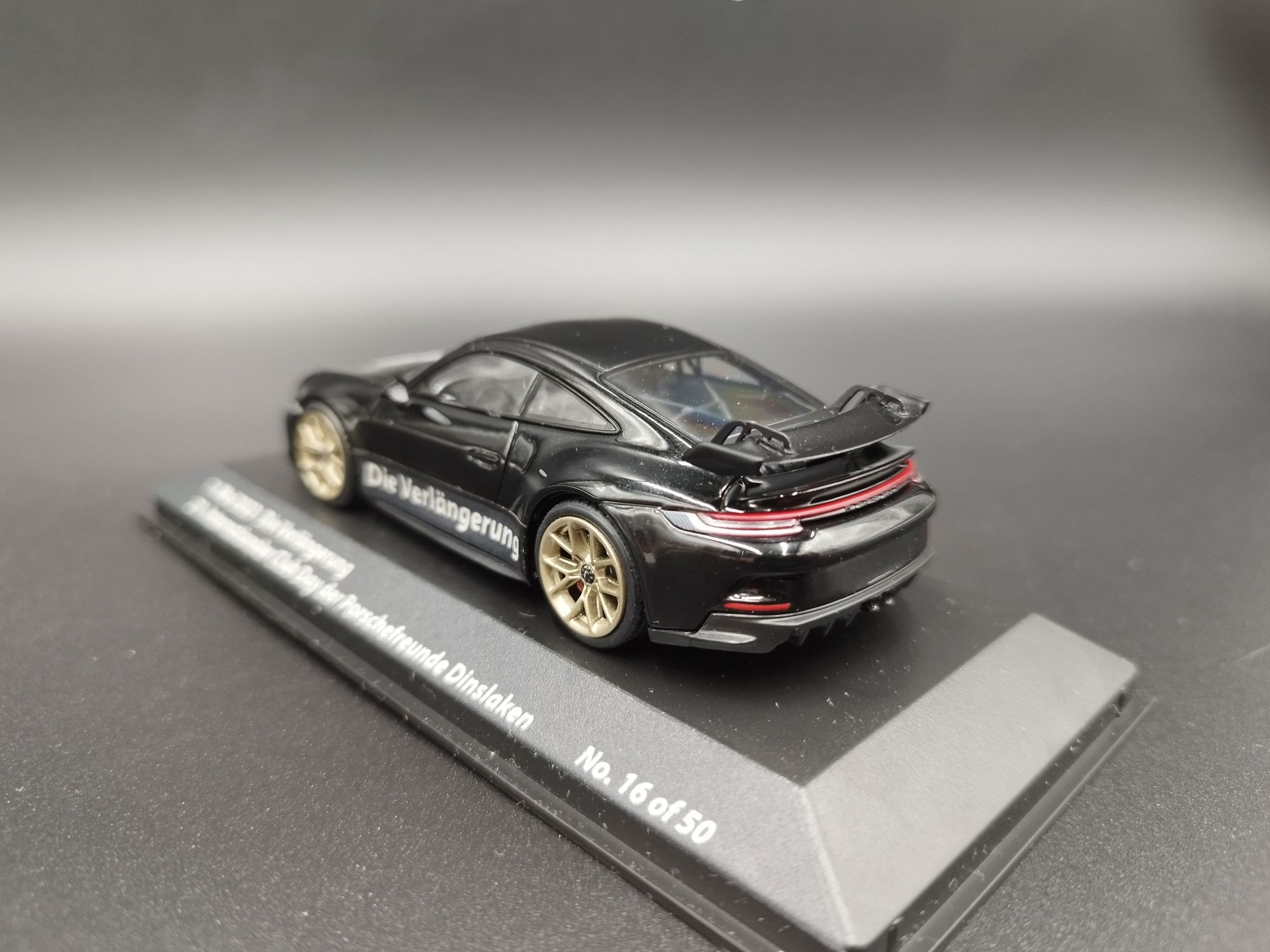 1:43 Minichamps Porsche 911(992) GT3 model limit 50 sztuk