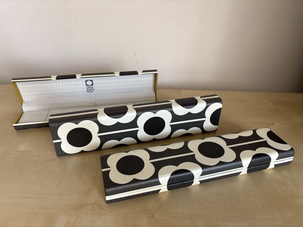 3 pudelka na zegarek Orla Kiely