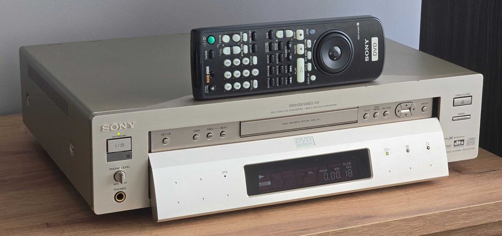 Sony DVP-S7700 Odtwarzacz CD DVD z pilotem
