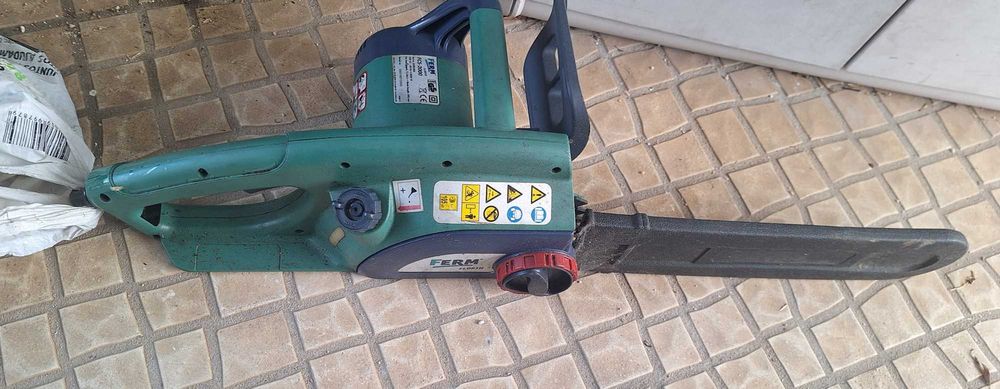 Motoserra electrica com fio