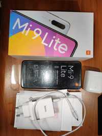Продам телефон Xiaomi Mi9 Lite 6/64