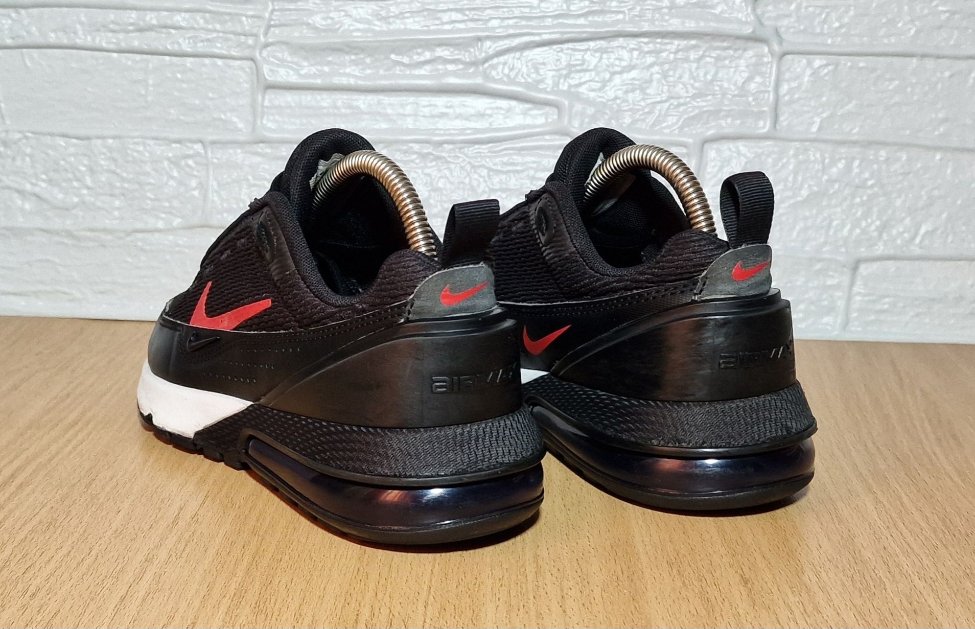 Кроссовки Nike Air Max Pulse (36 размер)