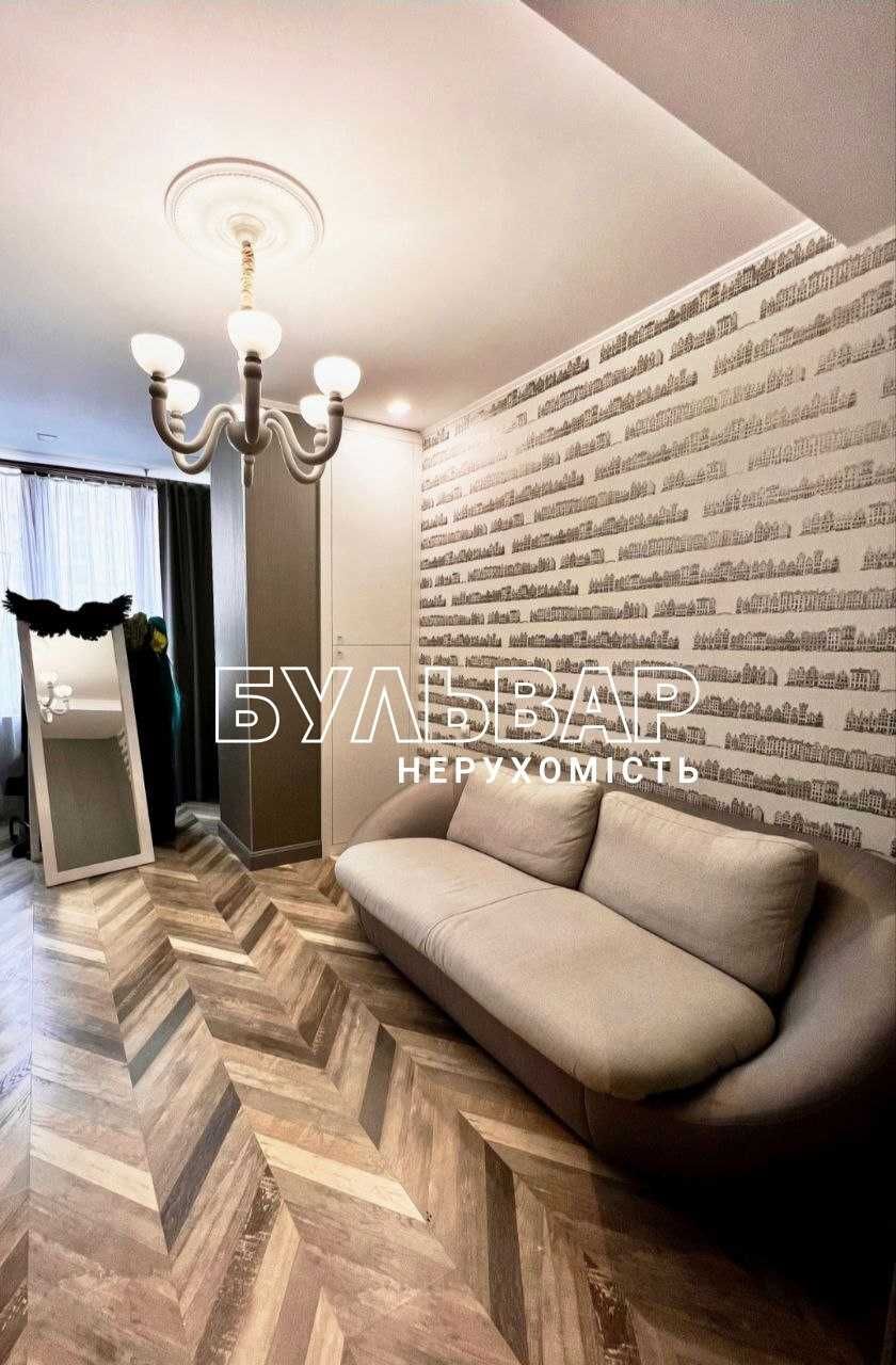 Продам!! 3 к.кв. - 100 м2, Центр, Новострой, ЖК Белый слон