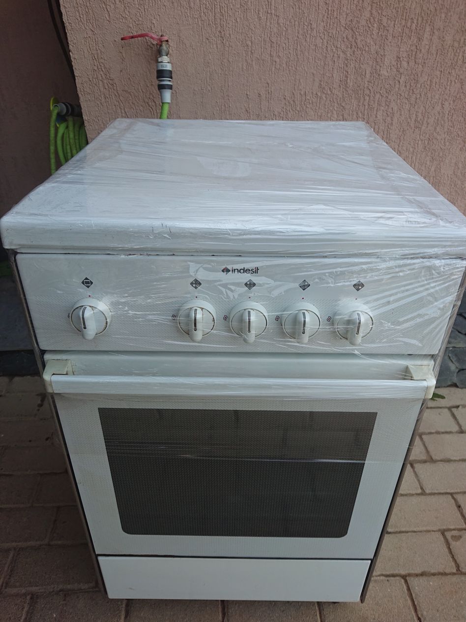 Fogão e Forno da Gás Indesit