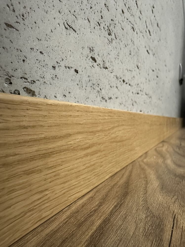 Listwa dębowa fornirowana przypodłogowa 12x56mm cokół dębowy lakierowa