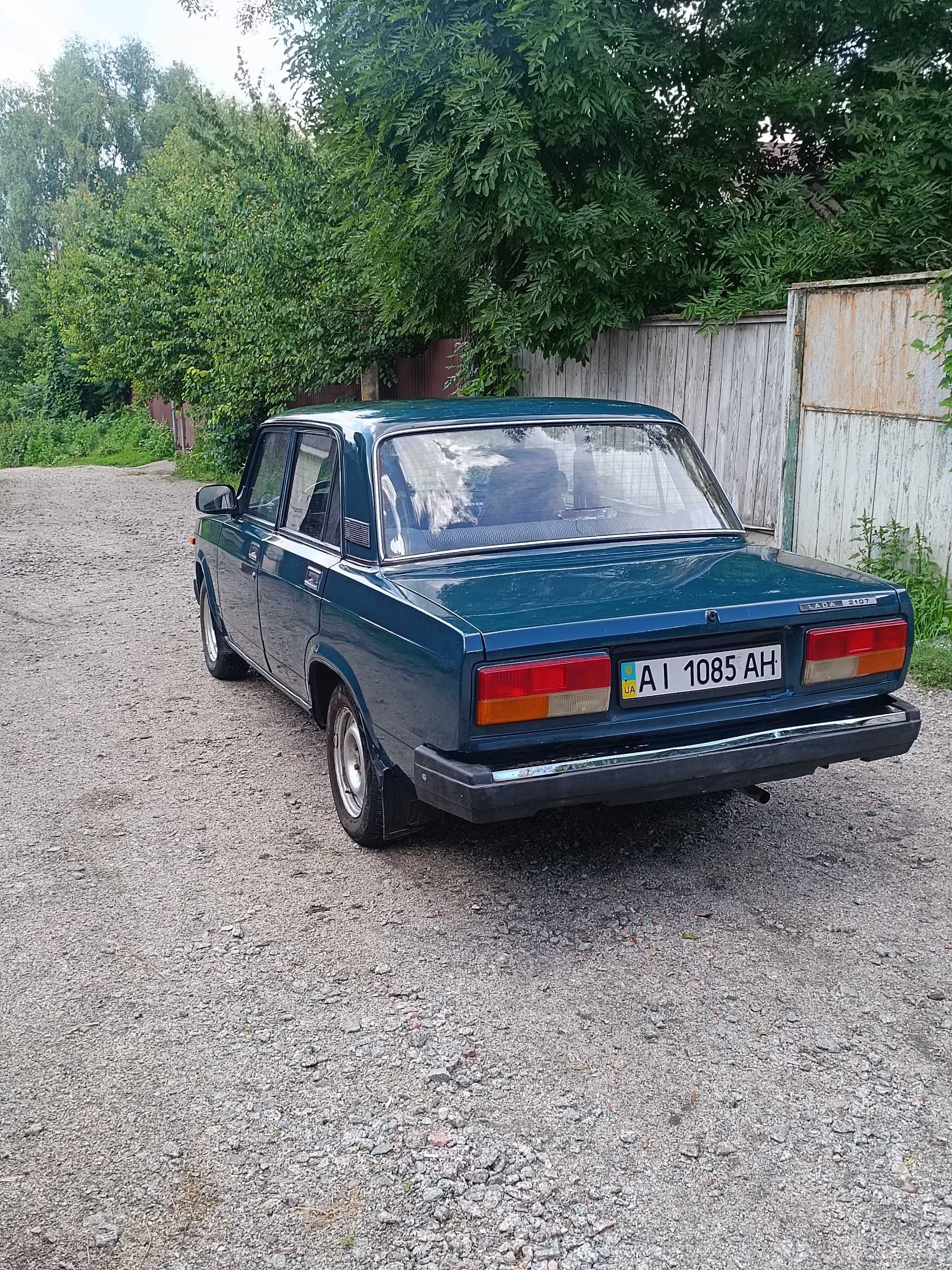 Автомобіль ВАЗ 2107