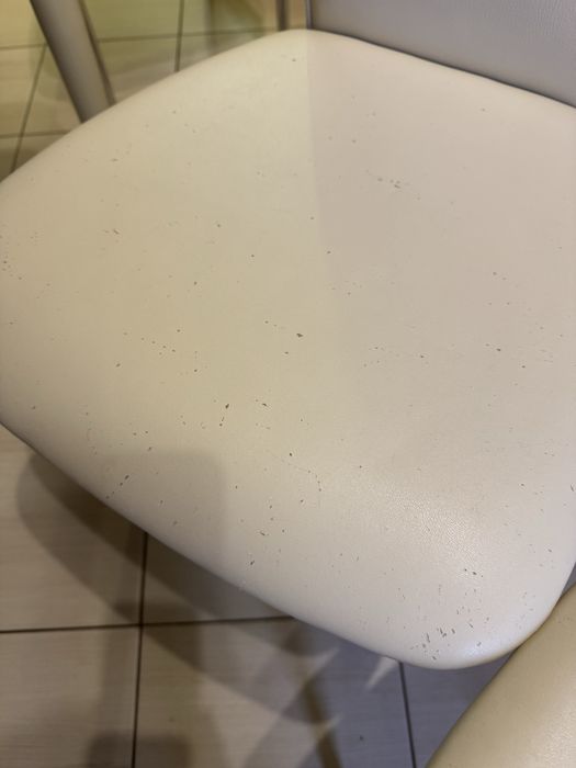 Стулья кухонные обеденные 4 шт