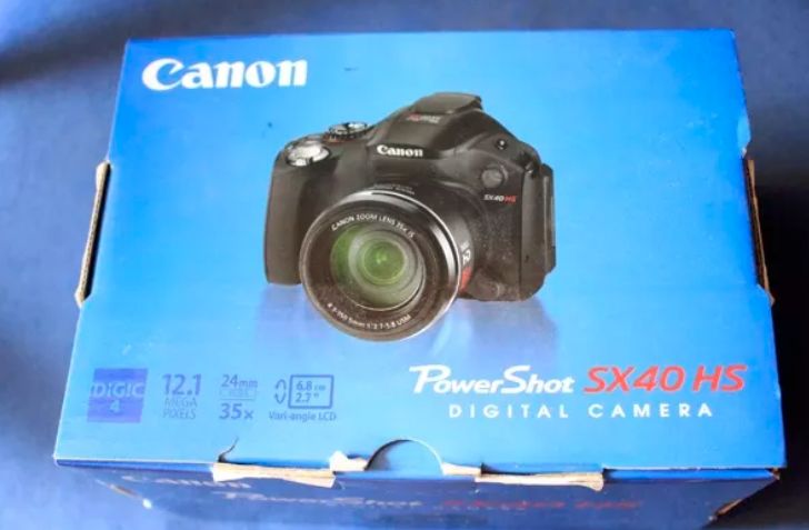 Canon фотокамера